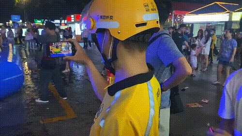 这是搔首弄姿黑段?动图 孩子果断放弃了学街舞的念头