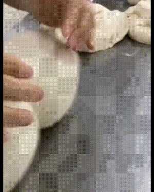 这是搔首弄姿黑段?动图 孩子果断放弃了学街舞的念头