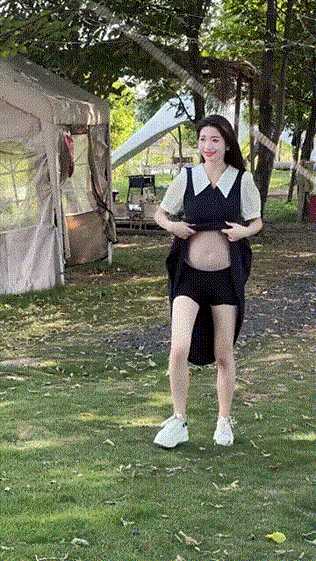 城里的姑娘真是又大又白 动图 妹子跳绳咋还掀裙子的?