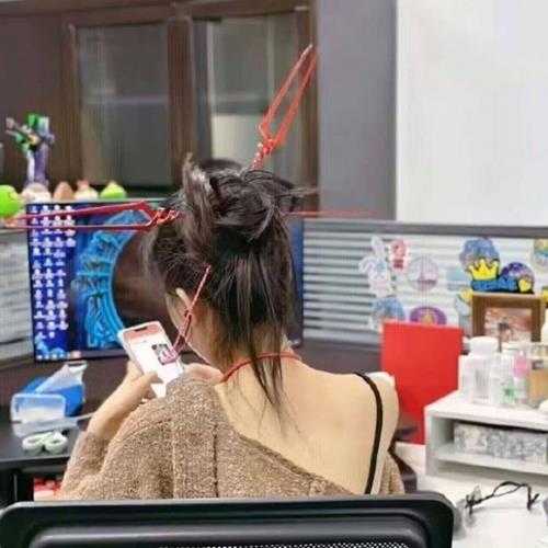 你们福瑞控都玩这么大吗? 囧图 再不拦住就要露馅了