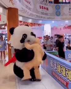 你枕够了吗?轮到我了 动图 这孩子是鲤鱼王转世?
