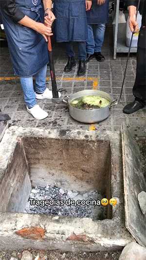 只要胆子大女鬼放产假 动图 酥胸都给你扯变形了!