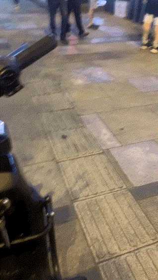 这拍的啥给我看看! 动图 吃香蕉那个怎么不放全!