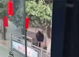 来看无伤速通 动图 得罪了方丈还想走?直接物理超度!
