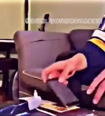 我听说1.2m以下免费啊?动图 小朋友们都把持不住了!
