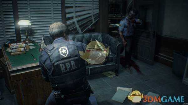 《生化危机2：重制版》克莱尔里关中庭钥匙获取攻略