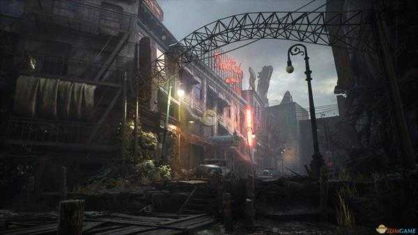 《沉没之城》印斯茅斯人与深潜者剧情介绍