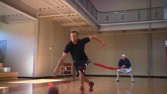 NBA《斯蒂芬库里》纪录片正式预告:击破低估与质疑