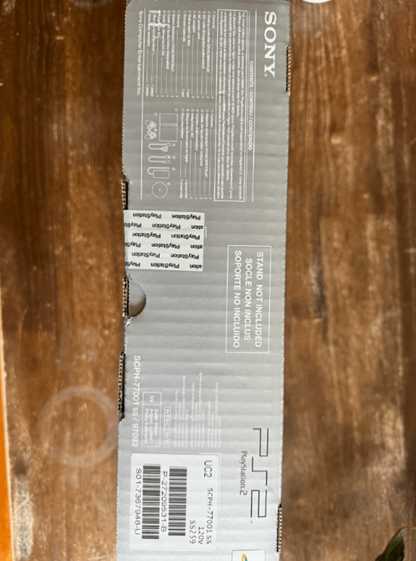 玩家在车库中发现未拆封银色PS2:最高值2800美元!