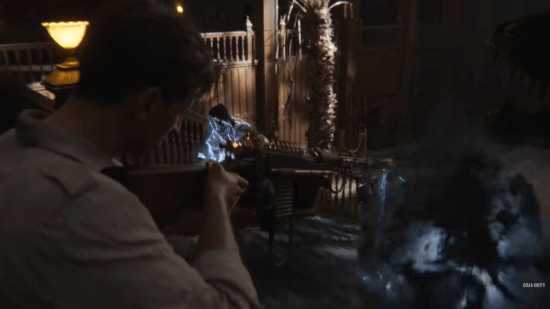 《COD21》僵尸模式预告:前往自由镇化身电枪猛男
